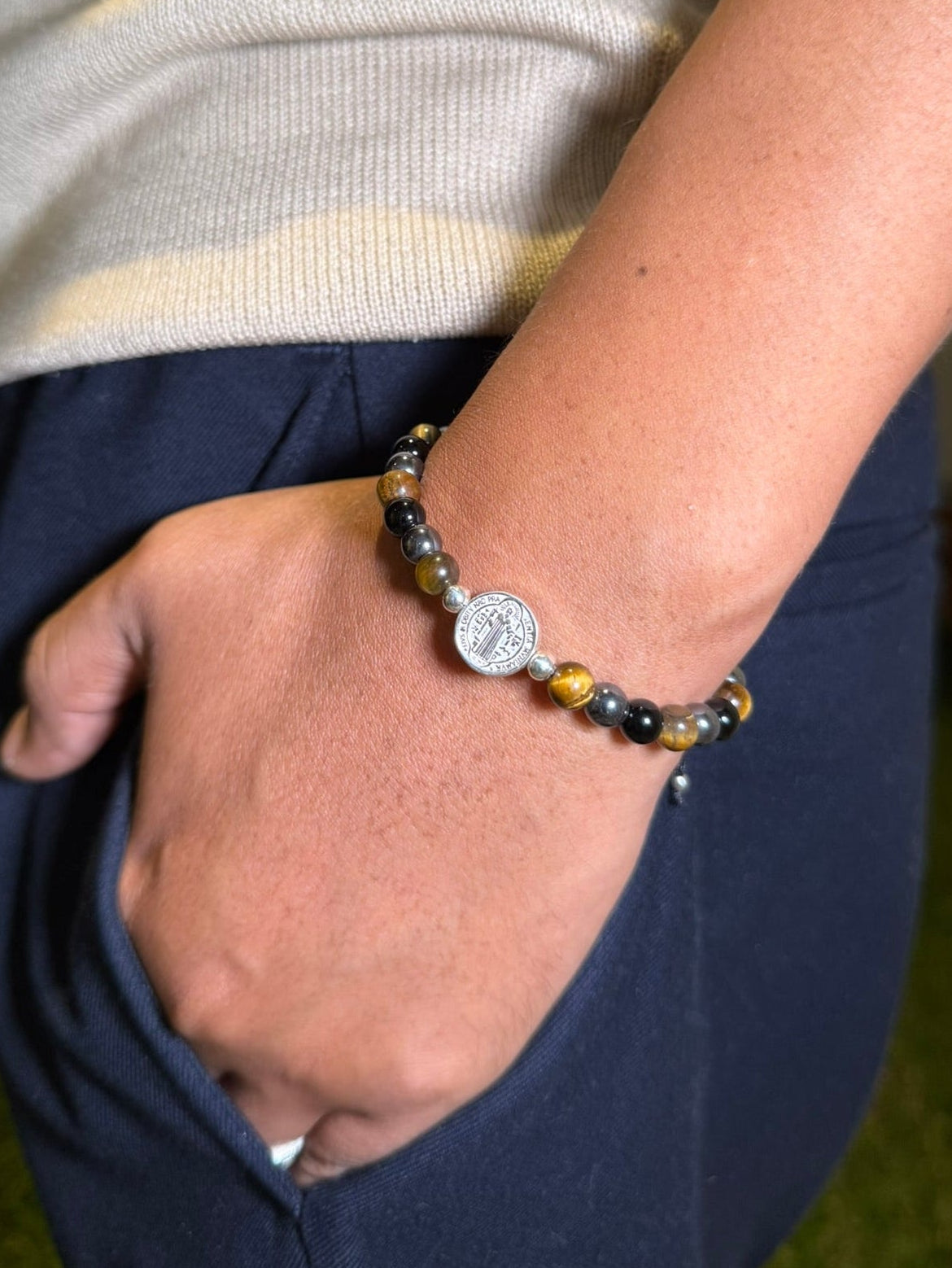 PULSERA SAN BENITO DE PROTECCIÓN PLATA 950 CON OJO DE TIGRE